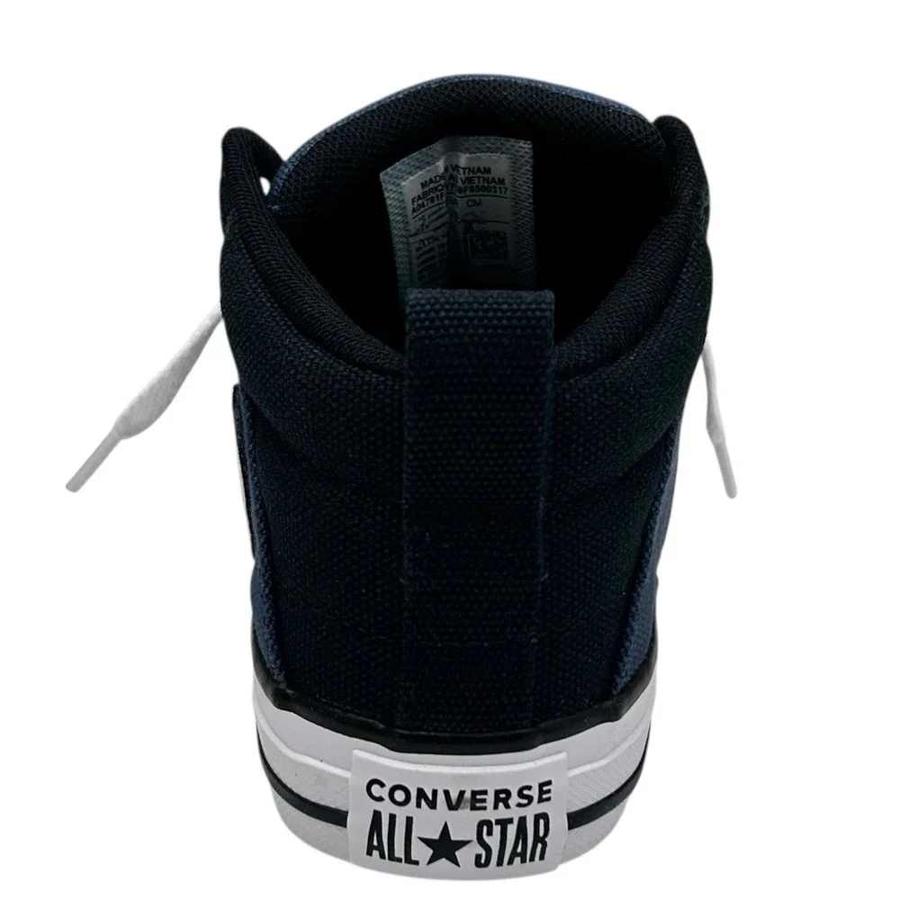 Converse Chuck Taylor All Star Youth Boy's Slip on Shoes Size 2 Navy Blue-Black